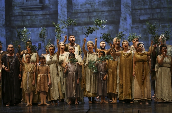 Sezonun en iddialı eseri Troya, dünya prömiyerini yaptı